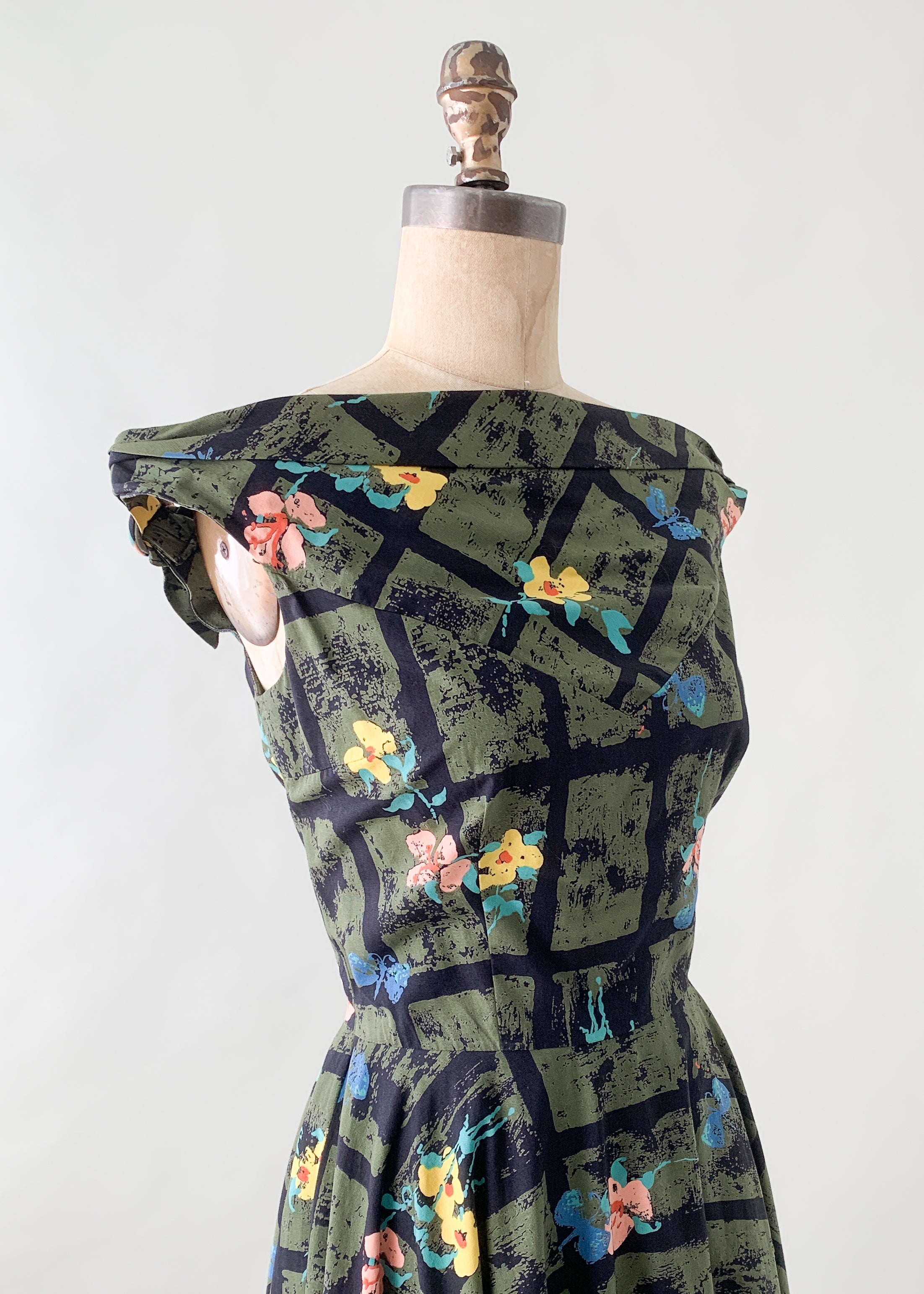 Vintage 1950s Floral Cotton Summer Dress