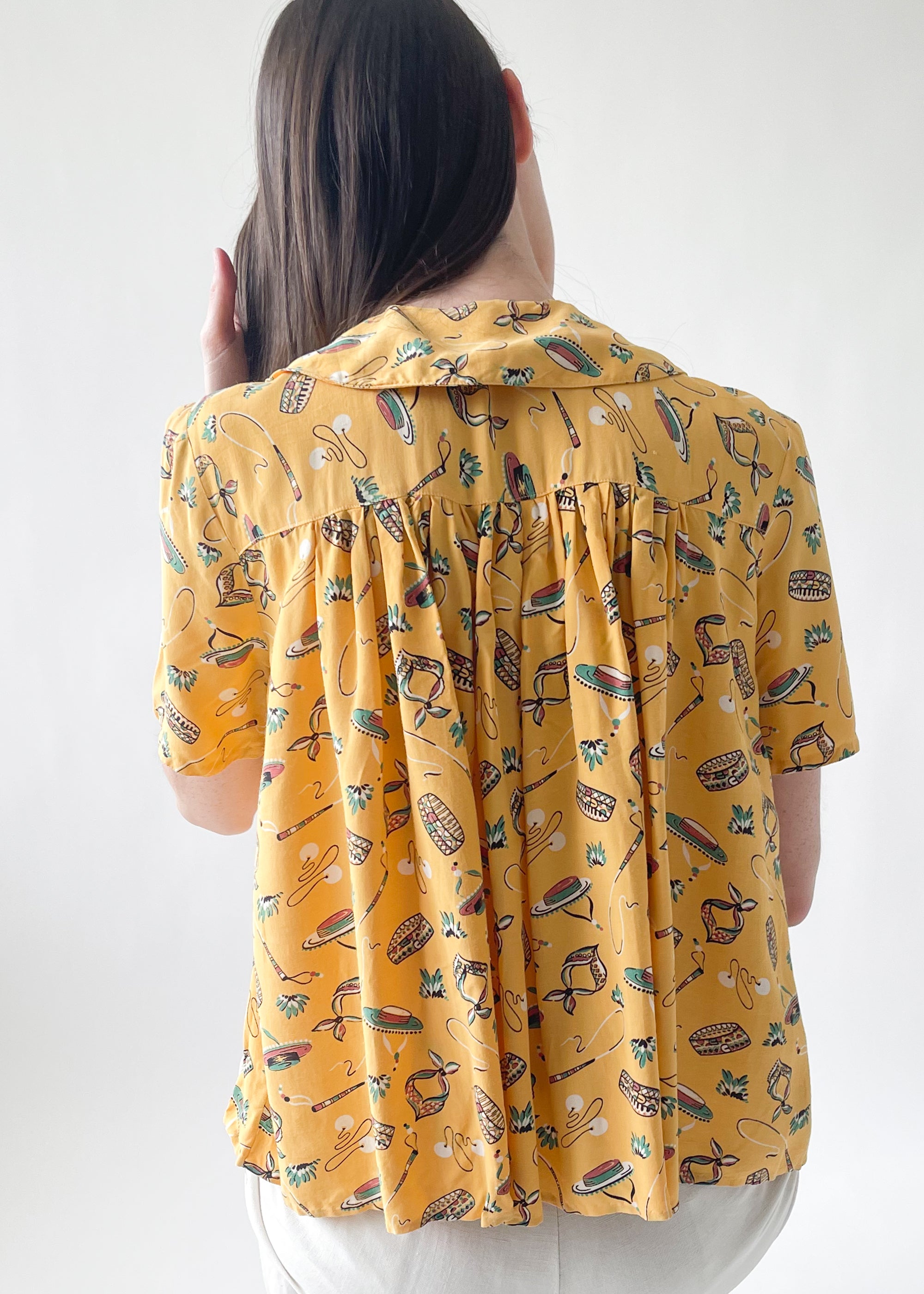 Vintage Late 1940s Rayon Novelty Print Shirt