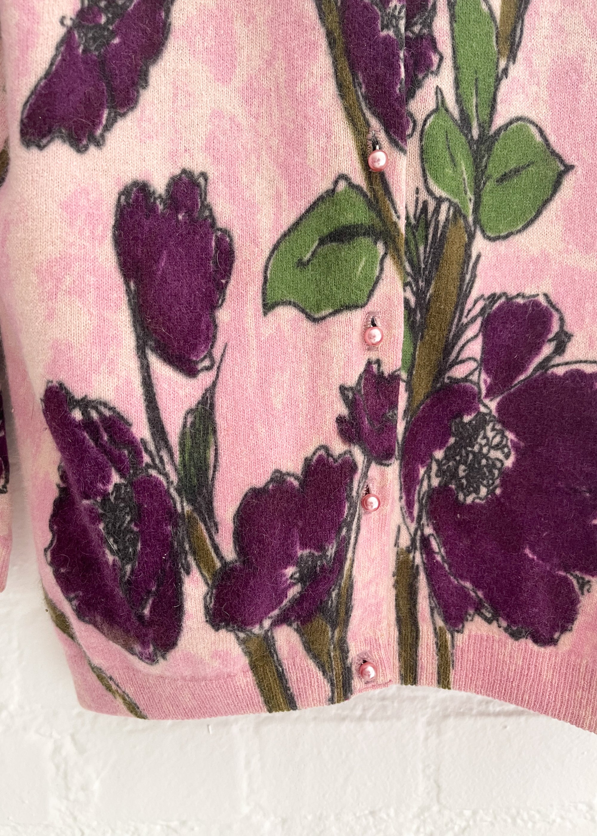 Vintage 1960s Floral Sweater