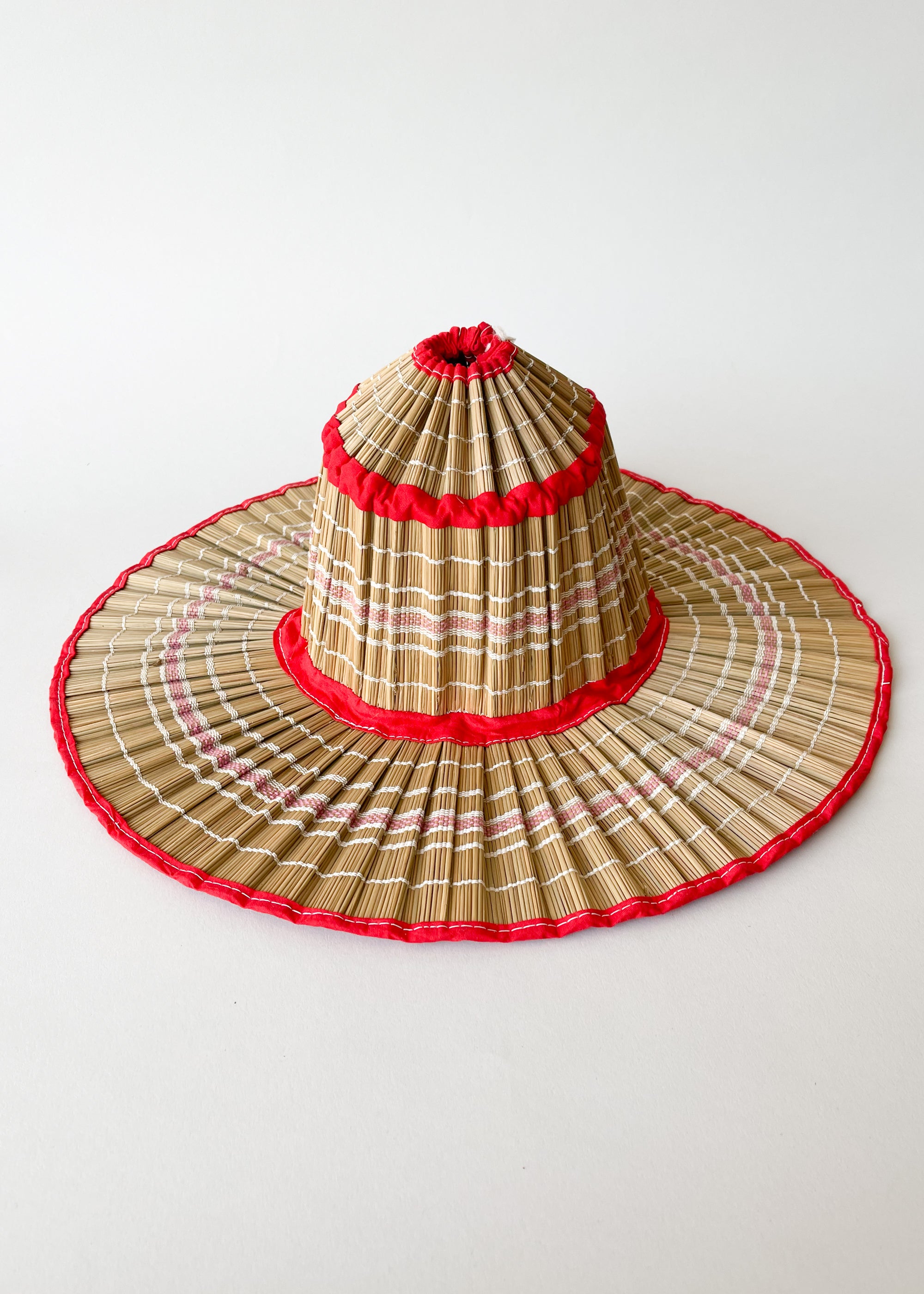 Vintage 1960s Folding Straw Reed Bucket Hat