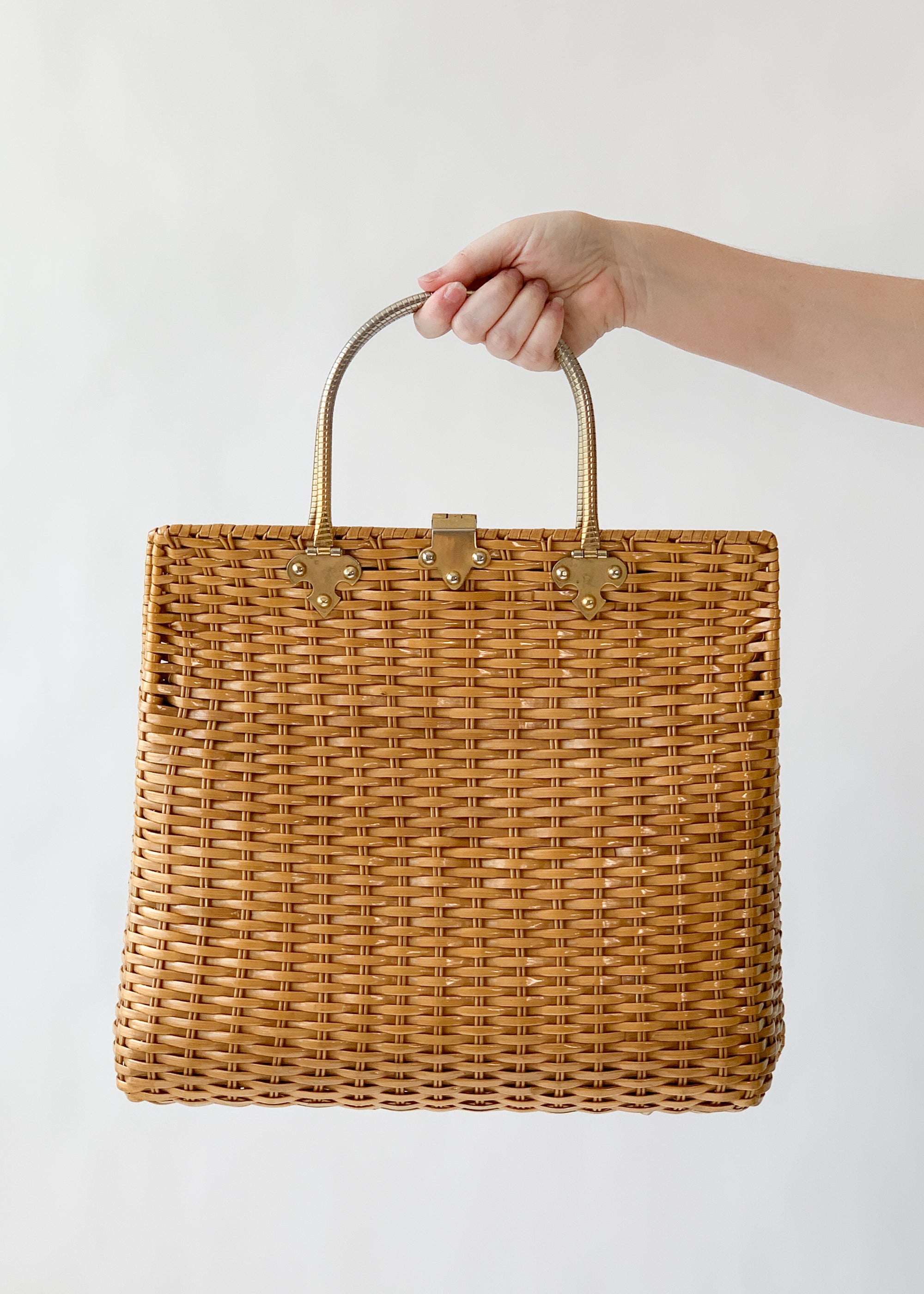 Vintage 1960s Huge Wicker Purse
