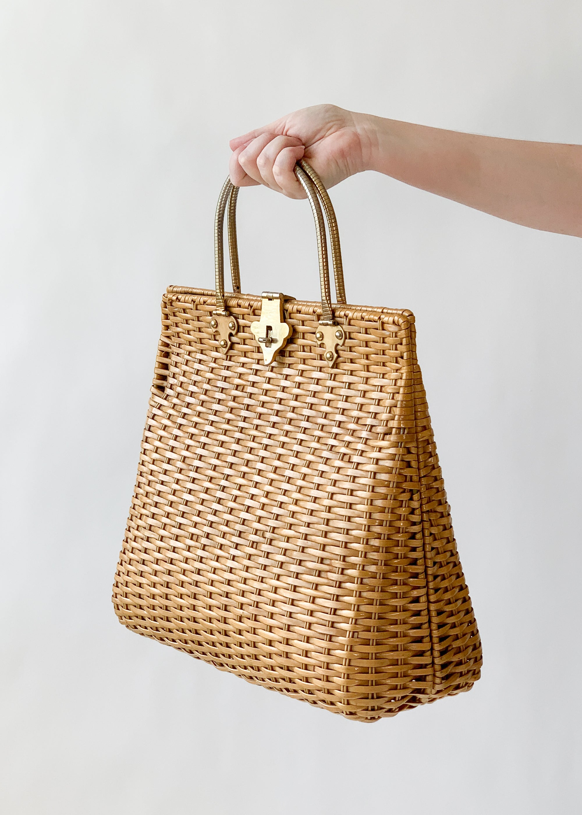 Vintage 1960s Huge Wicker Purse