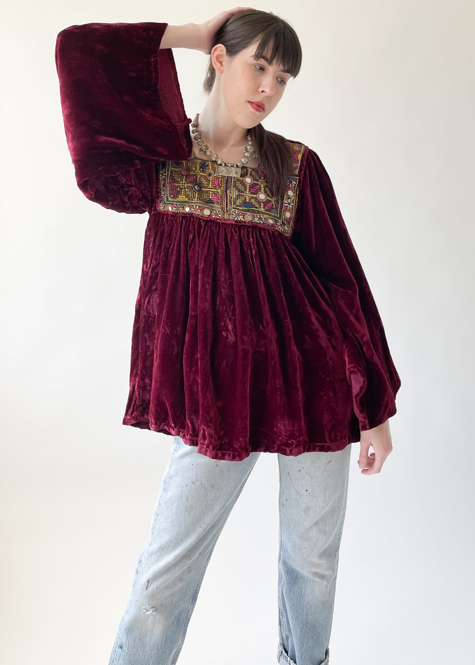 Vintage 1960s Embroidered Velvet Top