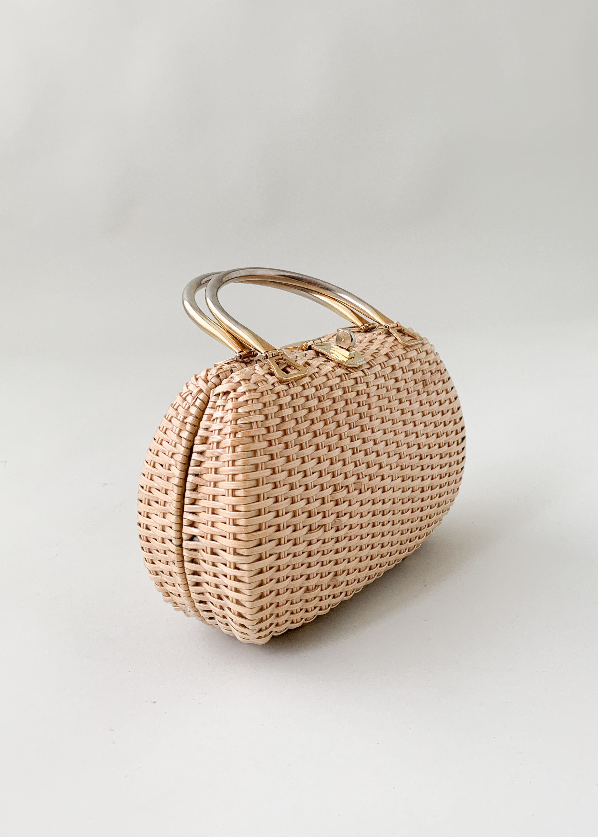 Vintage 1960s Wicker Purse