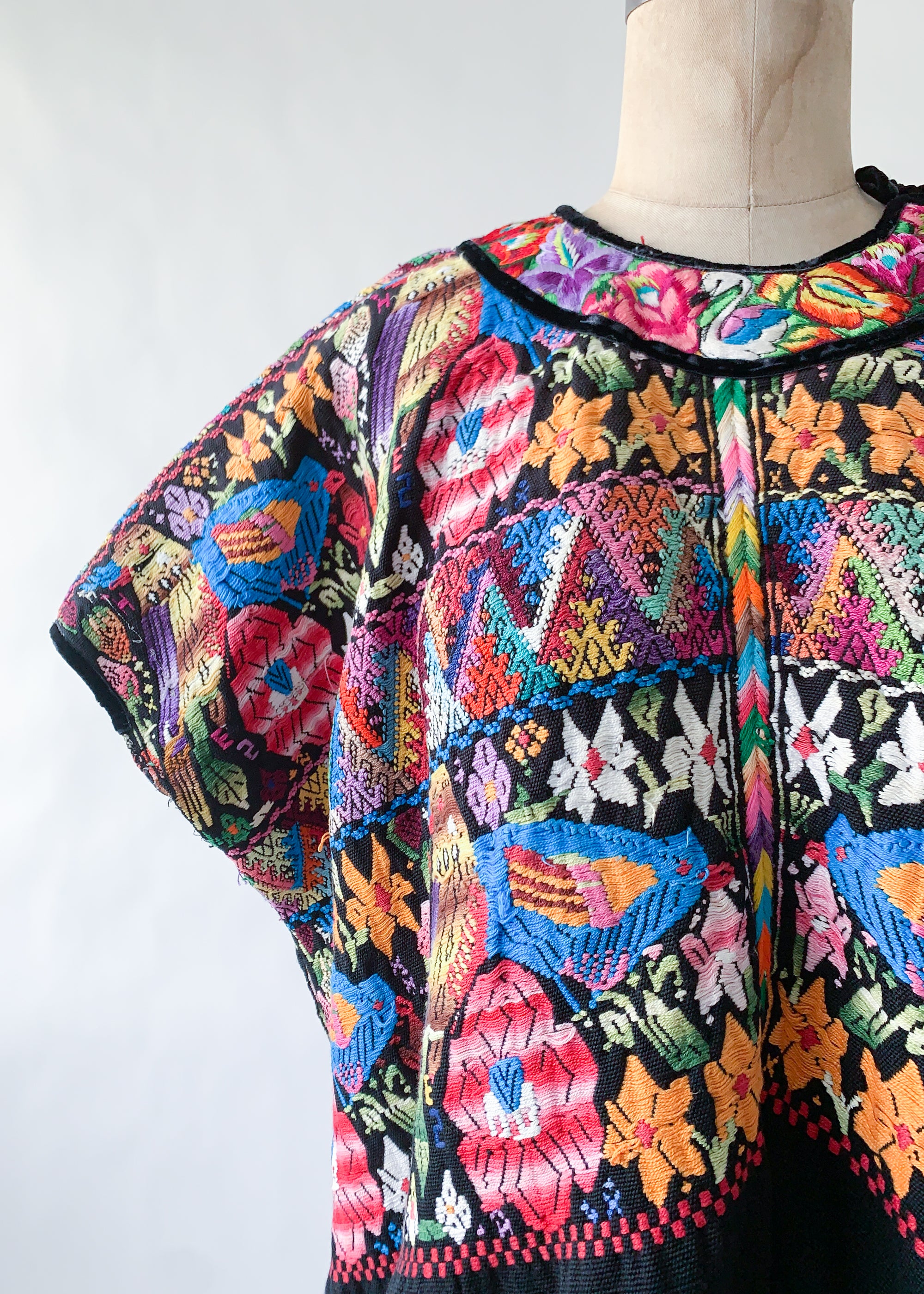 Vintage 1970s Floral Embroidered Huipil