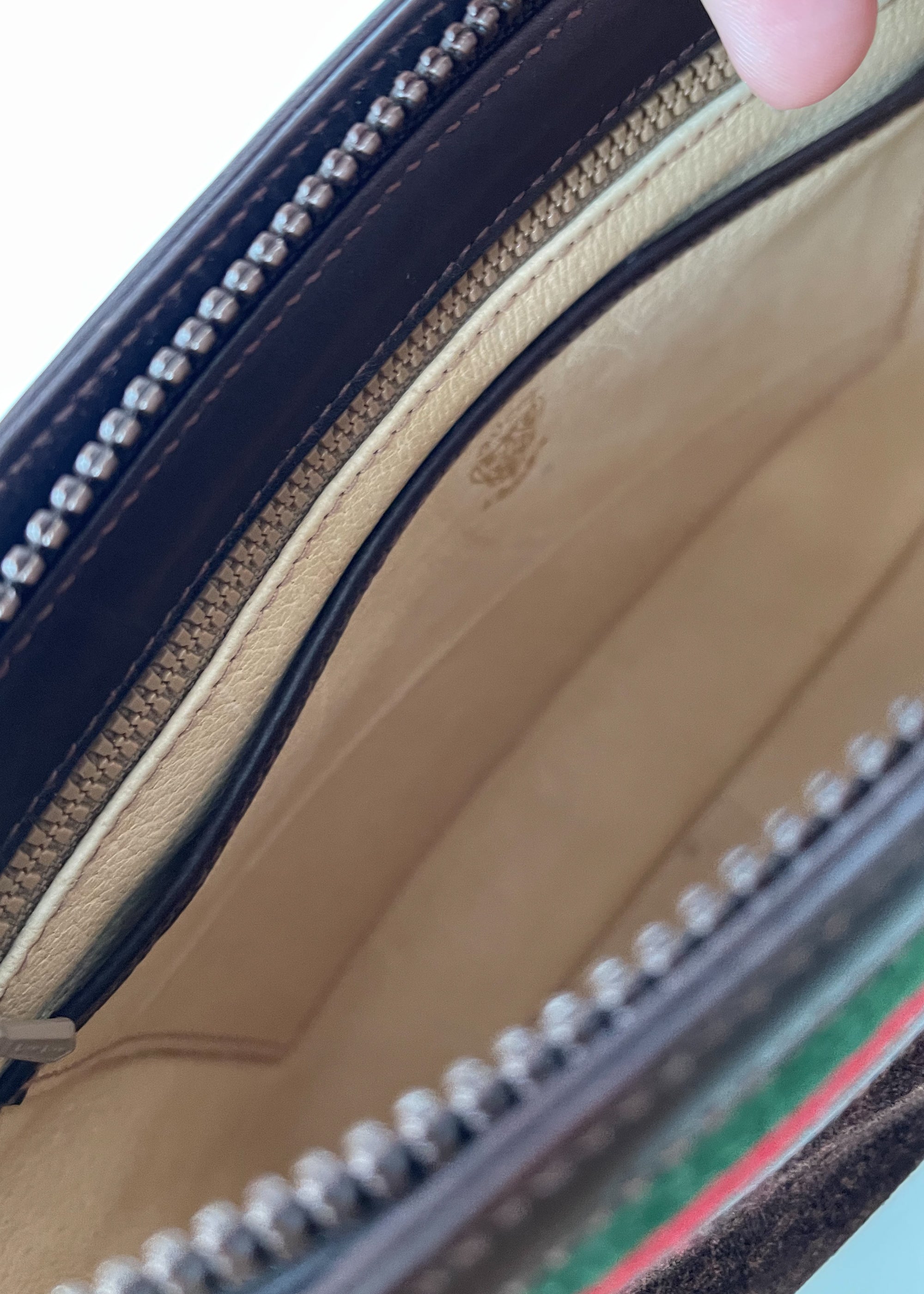 Vintage Late 1970s Gucci Suede Logo Purse