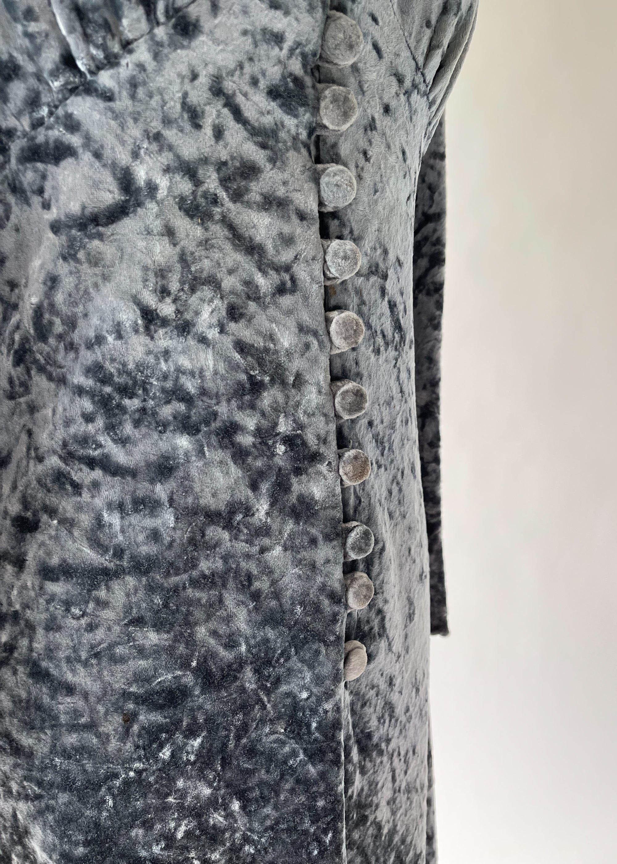Vintage 1970s Lee Bender Crushed Velvet Dress