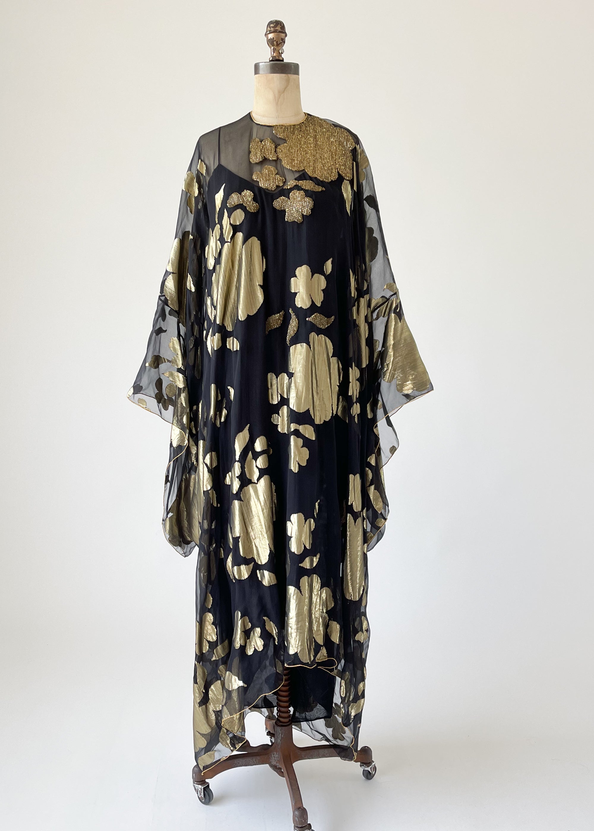 Vintage 1970s Oscar de la Renta Silk and Lamé Caftan