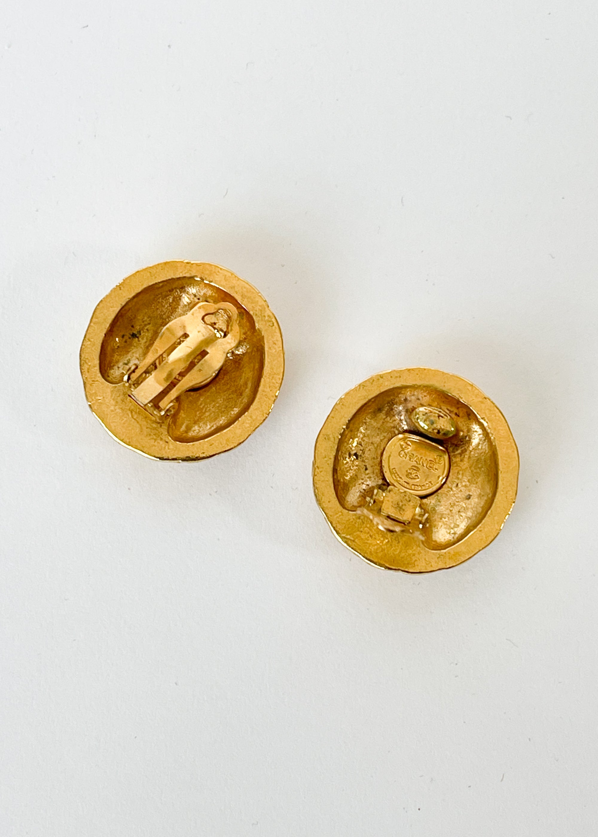 Vintage Chanel button earrings – Accent's Novato