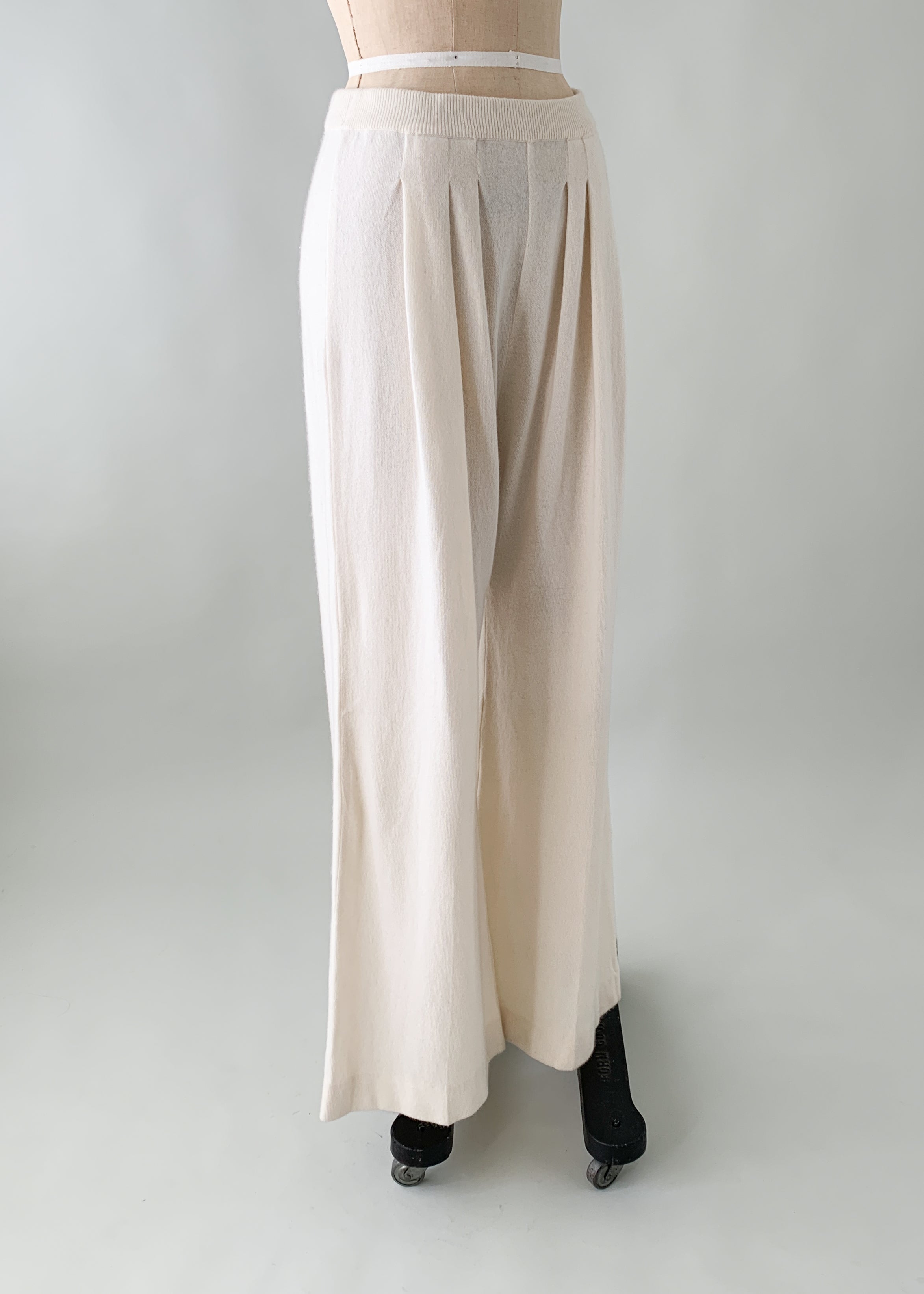 Vintage 1980s Oscar de la Renta Cashmere Sweater Pants