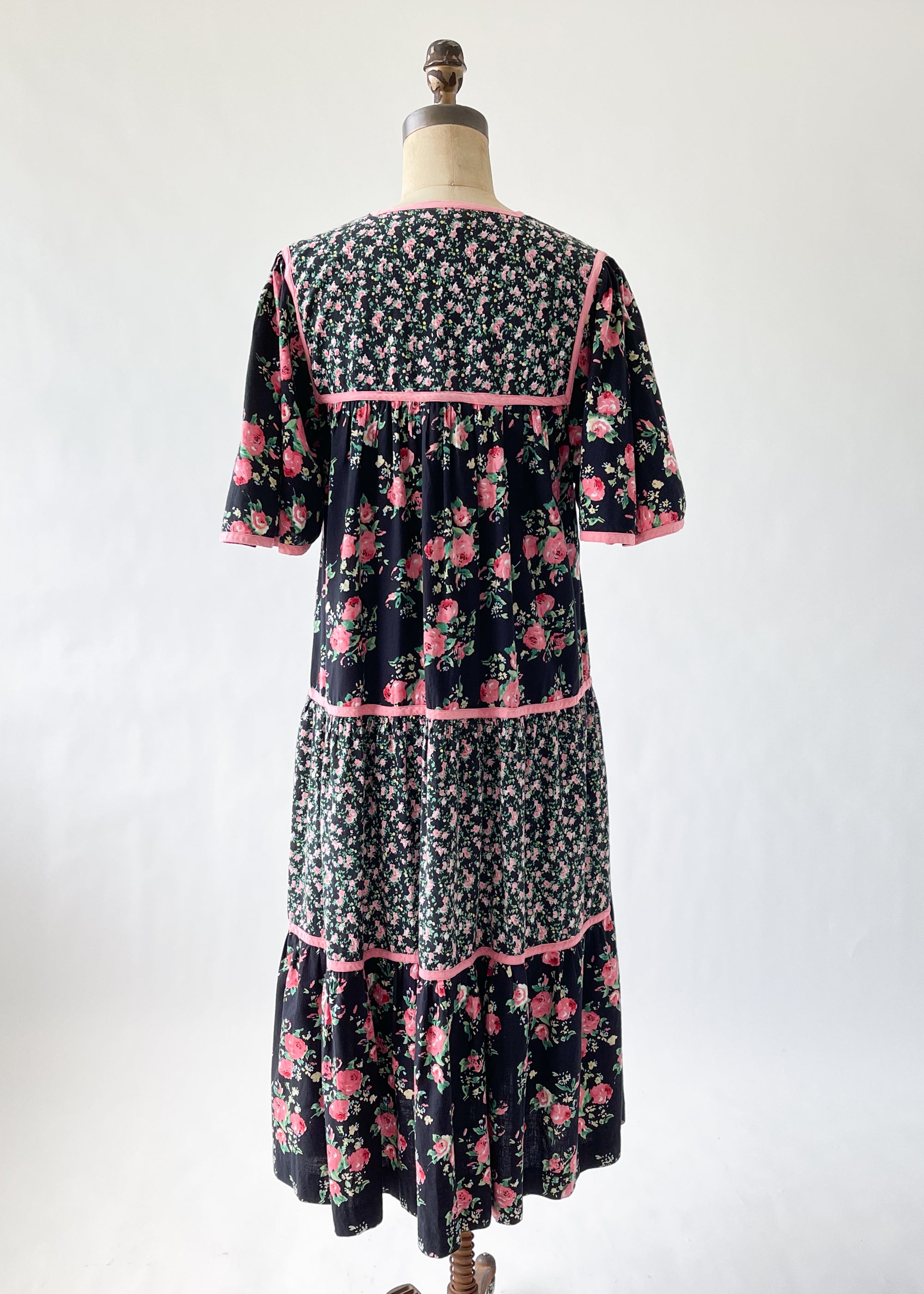 Vintage 1980s Floral Trapeze Dress