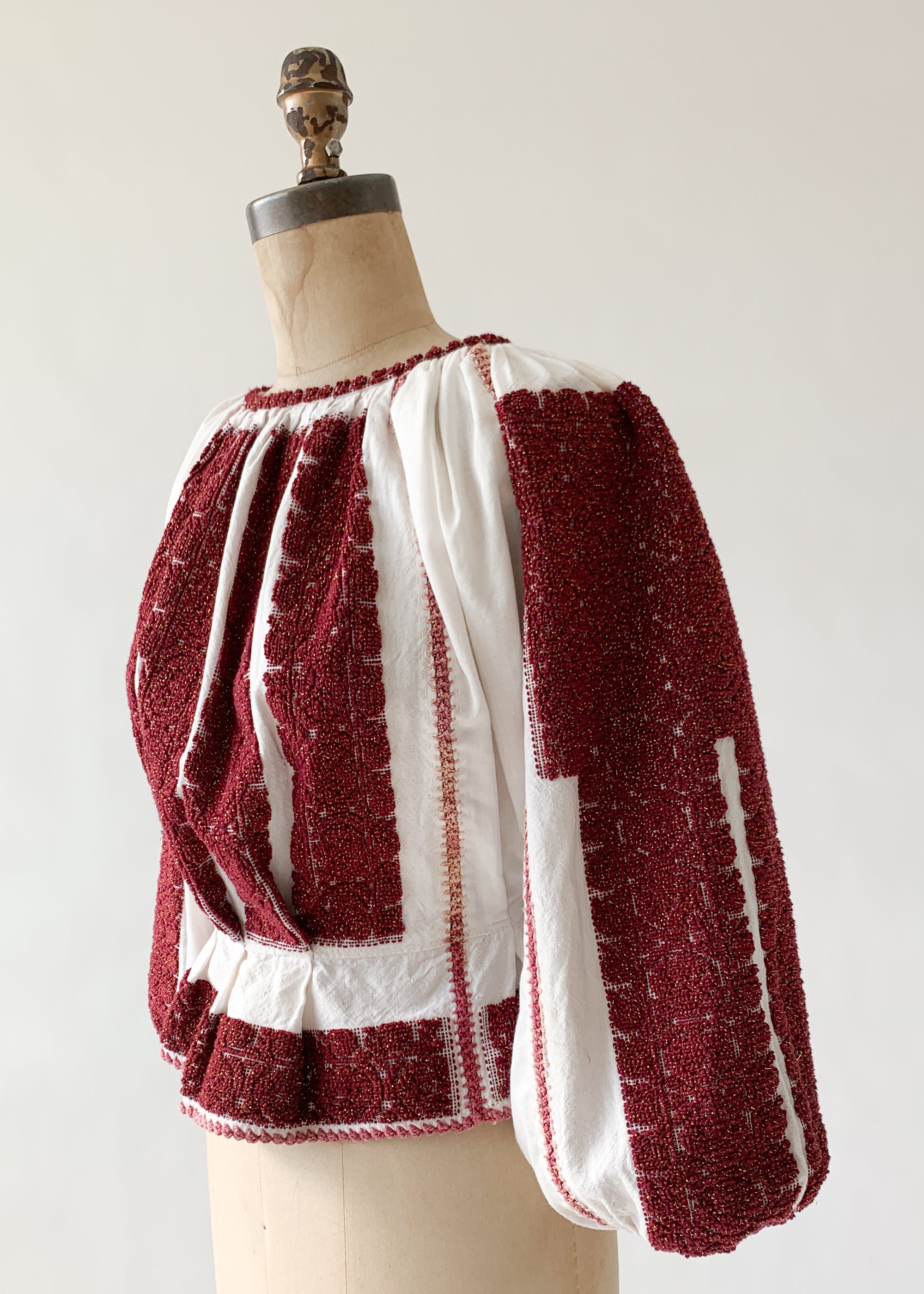 Vintage Eastern European Embroidered Top