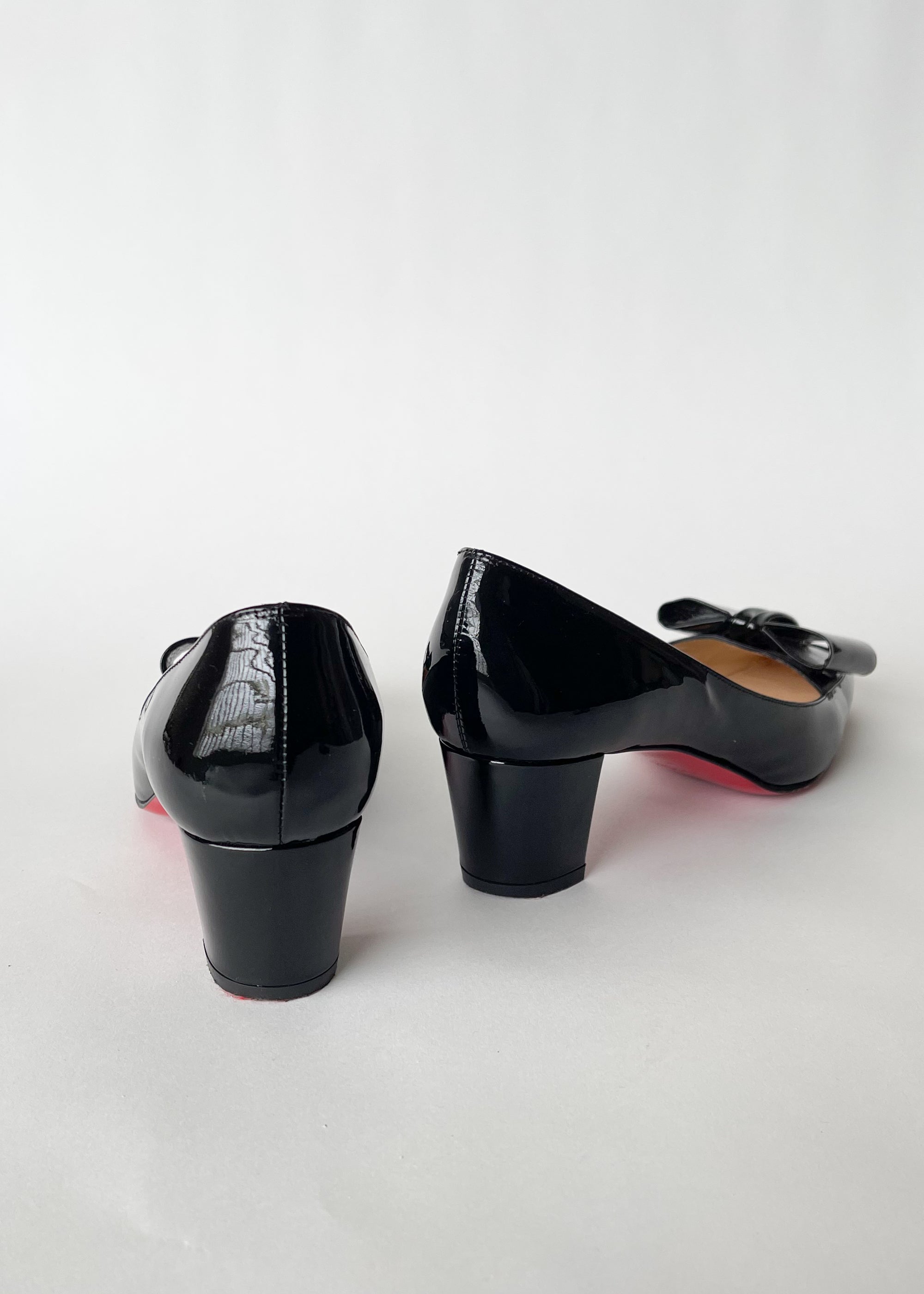 Louboutin Mumbai Black Paten Leather Classic Pump  Classic pumps, Louboutin,  Christian louboutin shoes