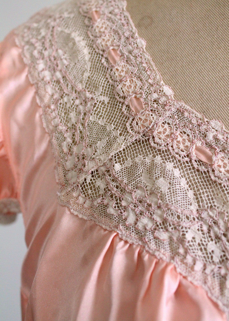 Vintage 1930s Peach Satin and Lace PJ Top
