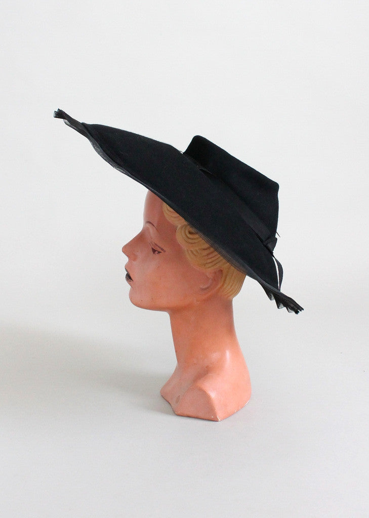 Vintage Early 1940s Dramatic Cartwheel Hat