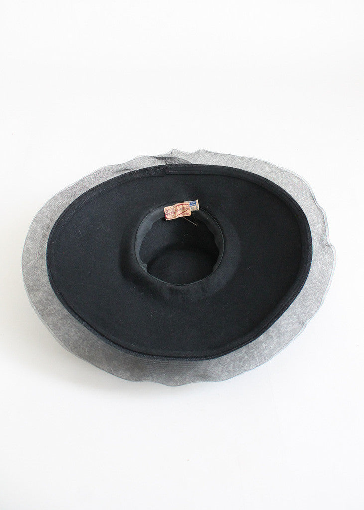 Vintage Early 1940s Dramatic Cartwheel Hat