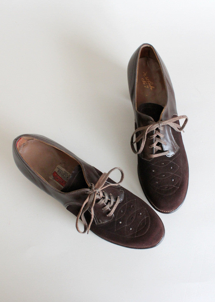 Vintage 1940s Brown Suede Lace Up Oxfords Size 7