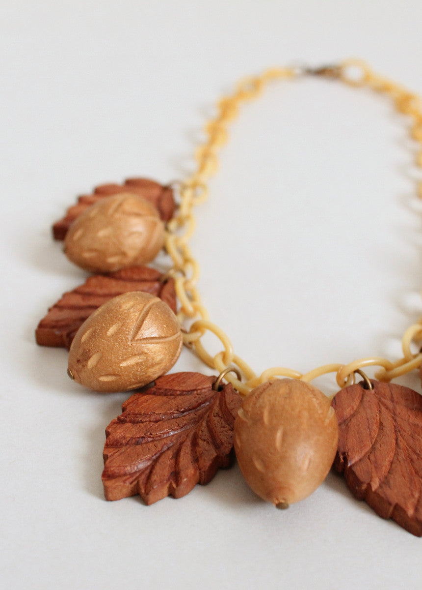 Vintage 1940s Novelty Wood and Celluloid Necklace