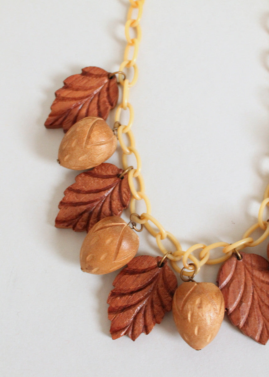 Vintage 1940s Novelty Wood and Celluloid Necklace