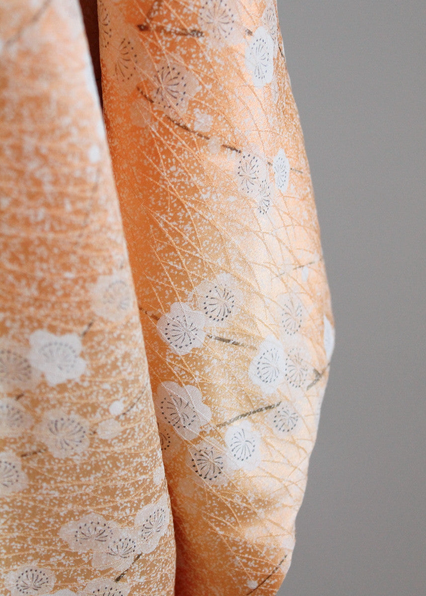 Vintage 1950s Peach Blossoms Silk Kimono Robe
