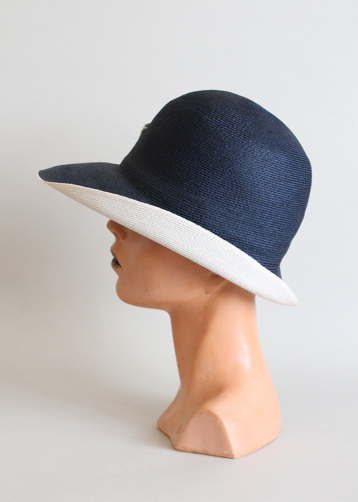 Vintage 1960s Navy and White MOD Cloche Hat