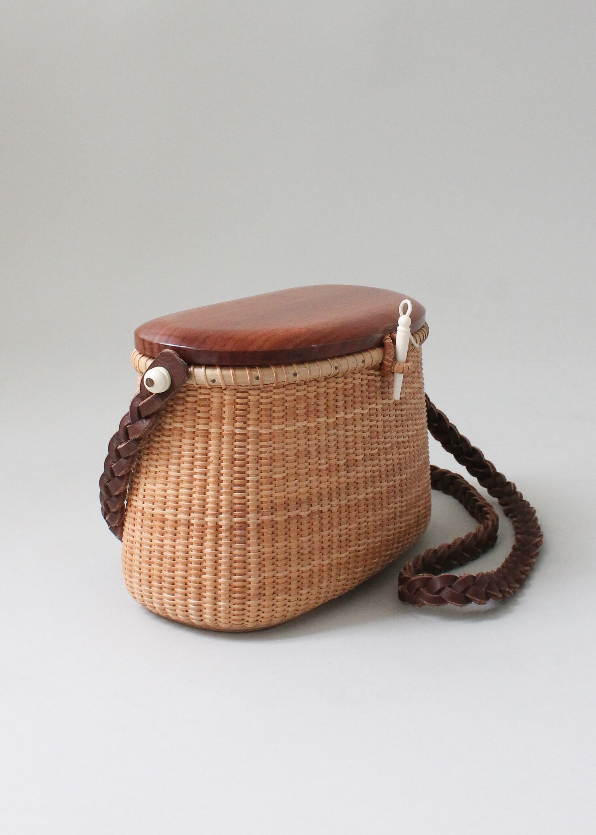 Vintage 1970s Wicker Basket Purse