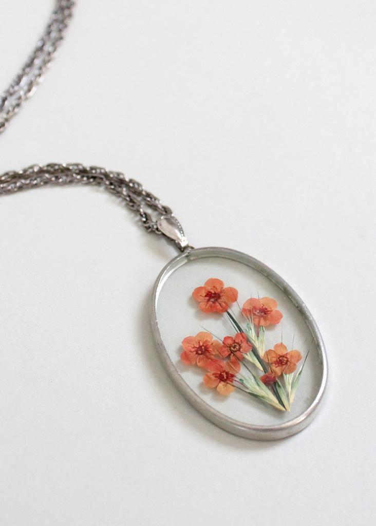Vintage 1970s Pressed Flower Pendant Necklace