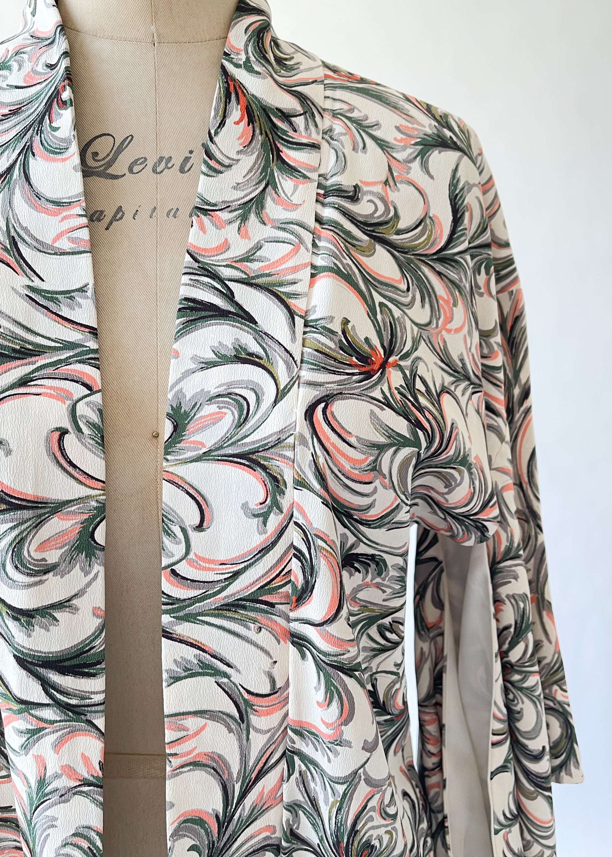 Vintage 1950s Short Kimono