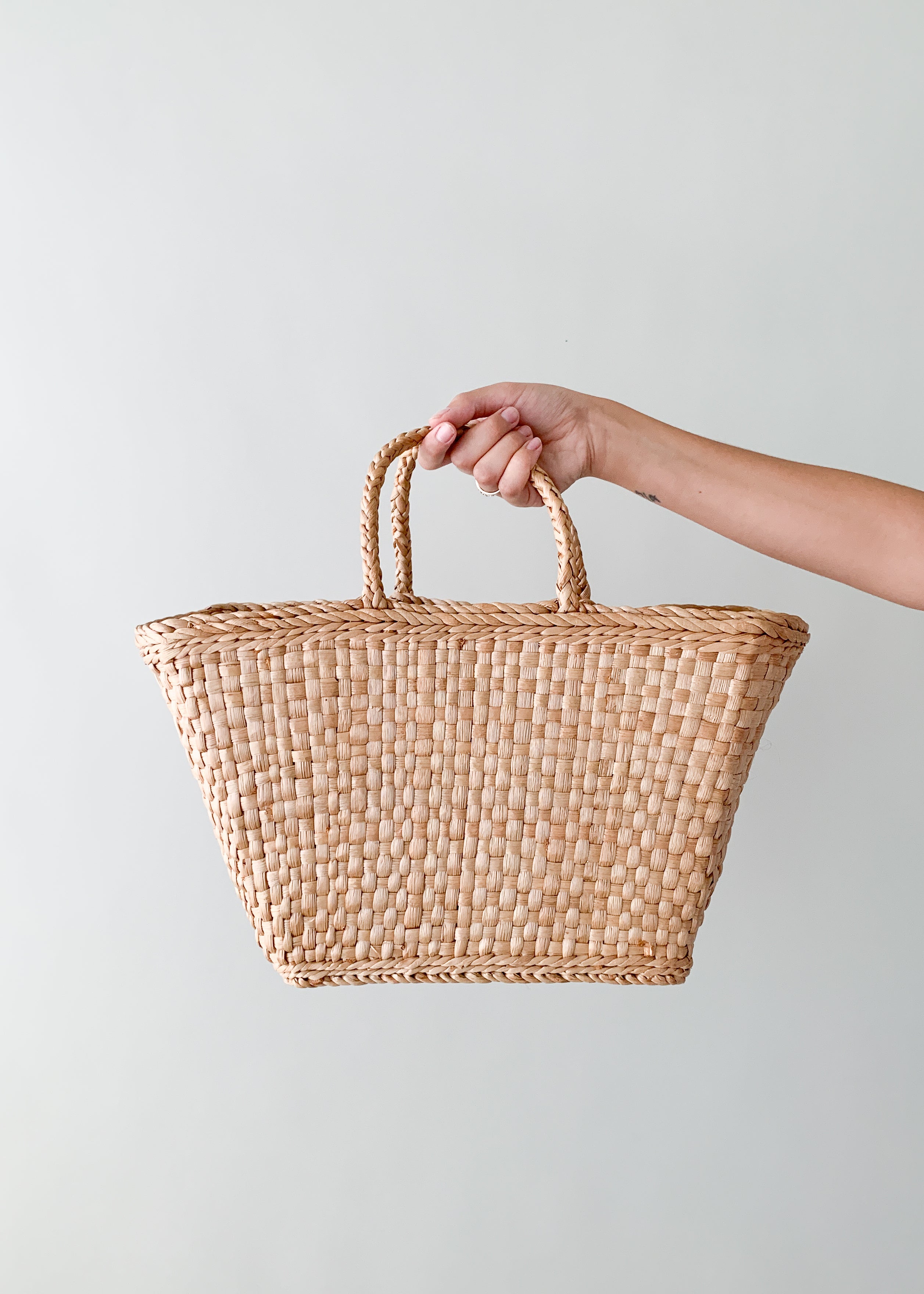 Vintage Market Wicker Tote Bag