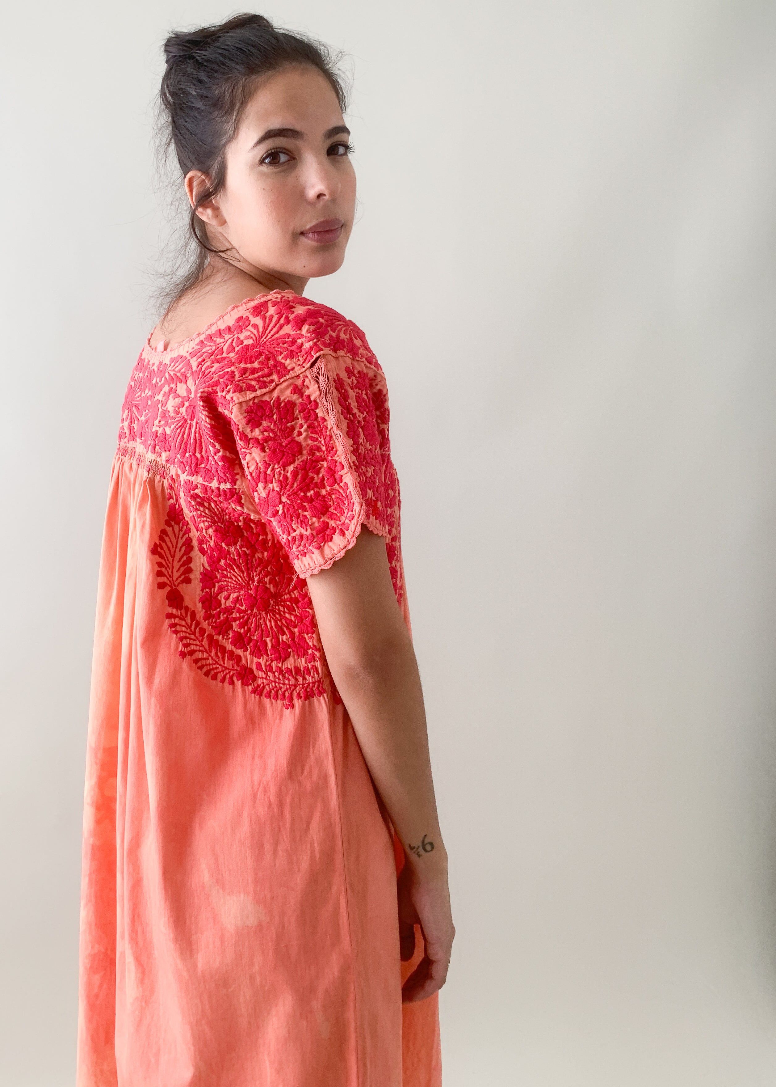 Vintage 1970s Tie Dyed Mexican Embroidered Cotton Dress