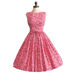Vintage 1950s Peak Bloom Floral Day Dress