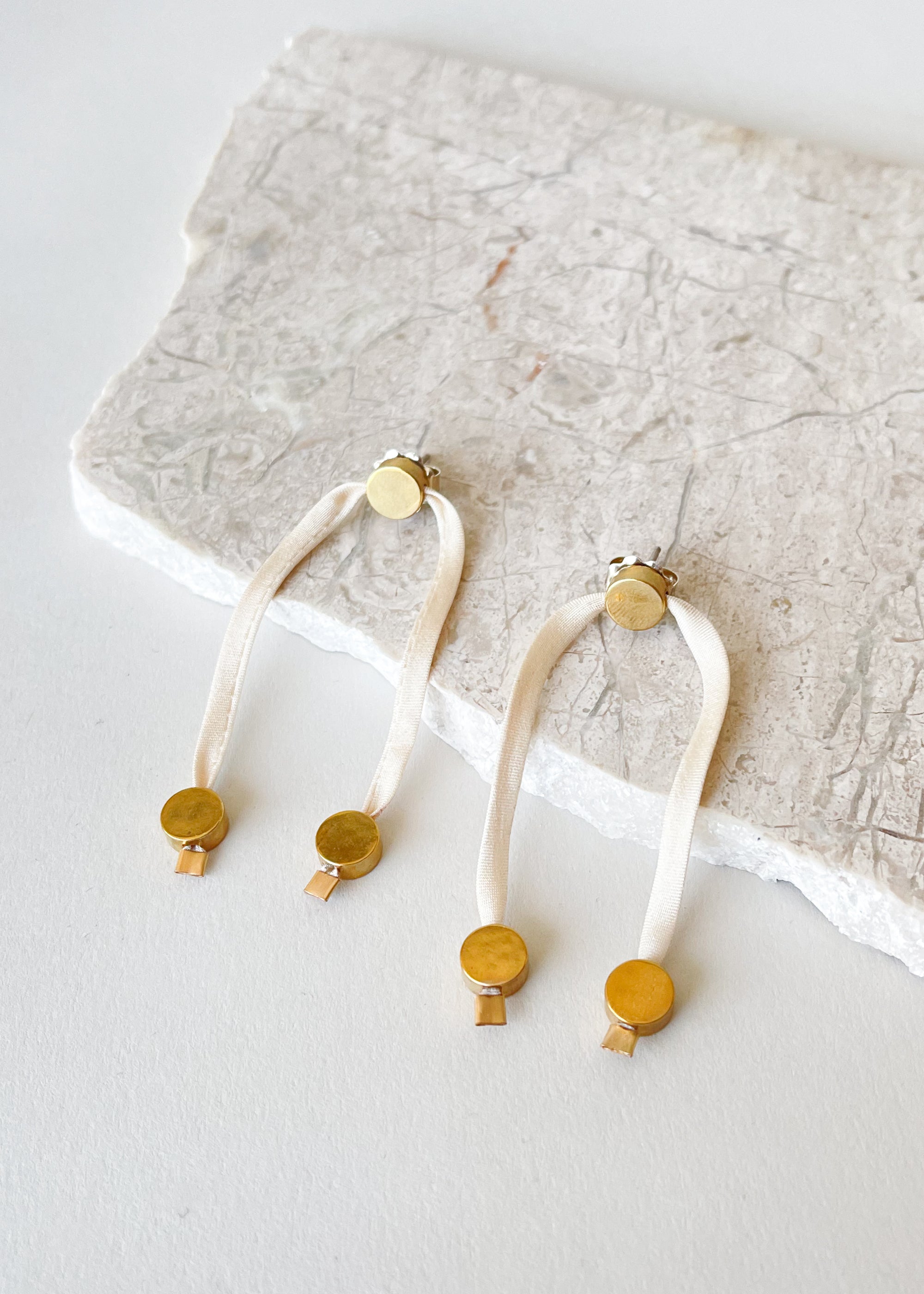 Petite Cascade Earrings in Salt